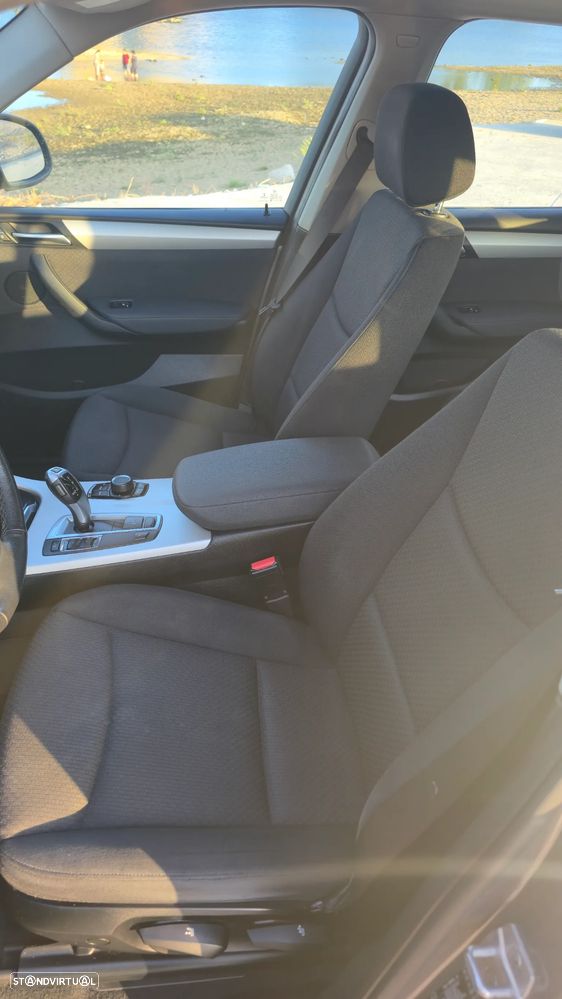 BMW X3 18 d sDrive Ed. L.Style Auto - 6
