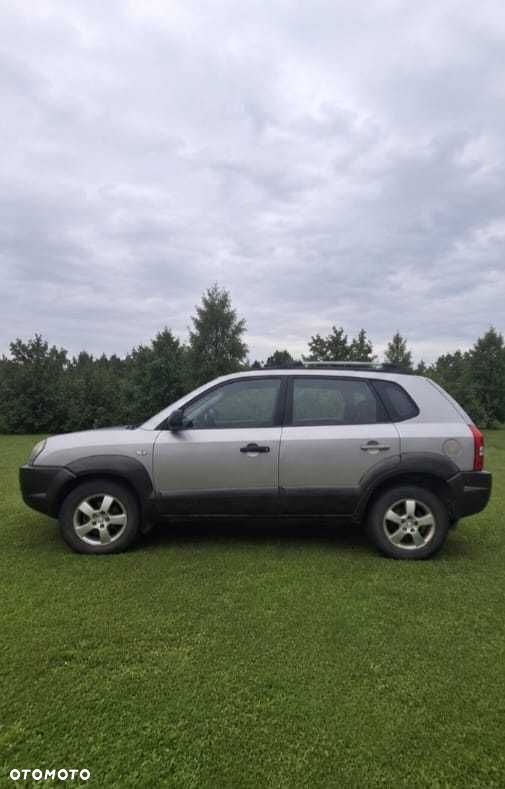 Hyundai Tucson - 1