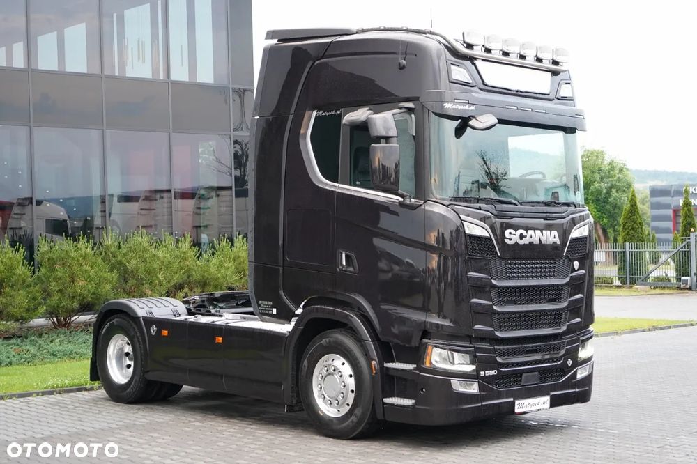 Scania S 580 / V8 / RETARDER / KLIMA POSTOJOWA / CAŁA NA PODUSZKACH / ALUFELGI / SKÓRY / - 3
