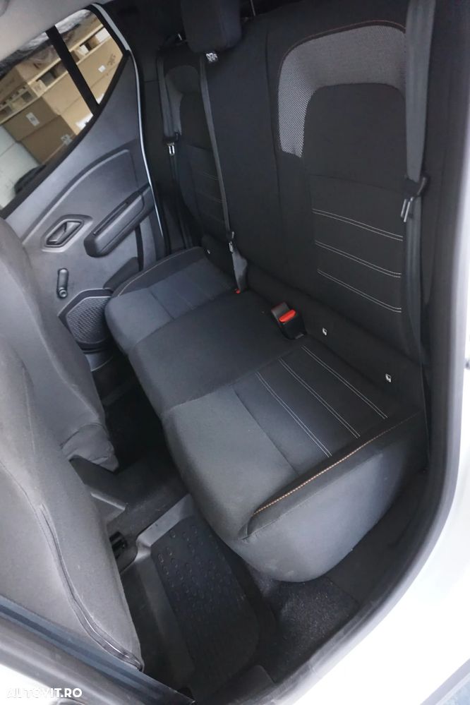 Dacia Sandero Stepway TCe 90 MT6 Expression - 19