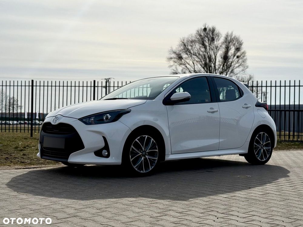 Toyota Yaris - 1