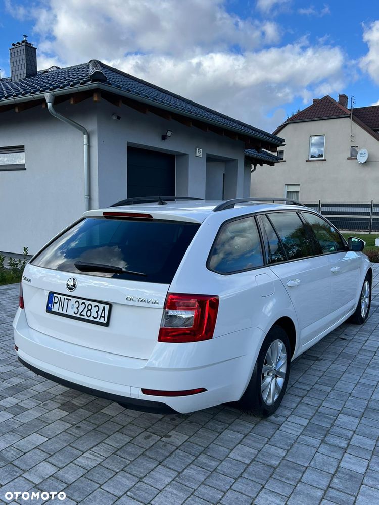Skoda Octavia - 30