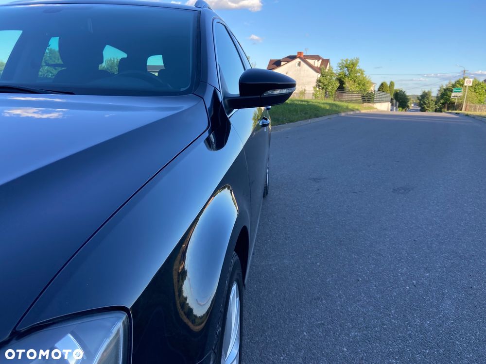 Volkswagen Passat 2.0 TDI Highline DSG - 4