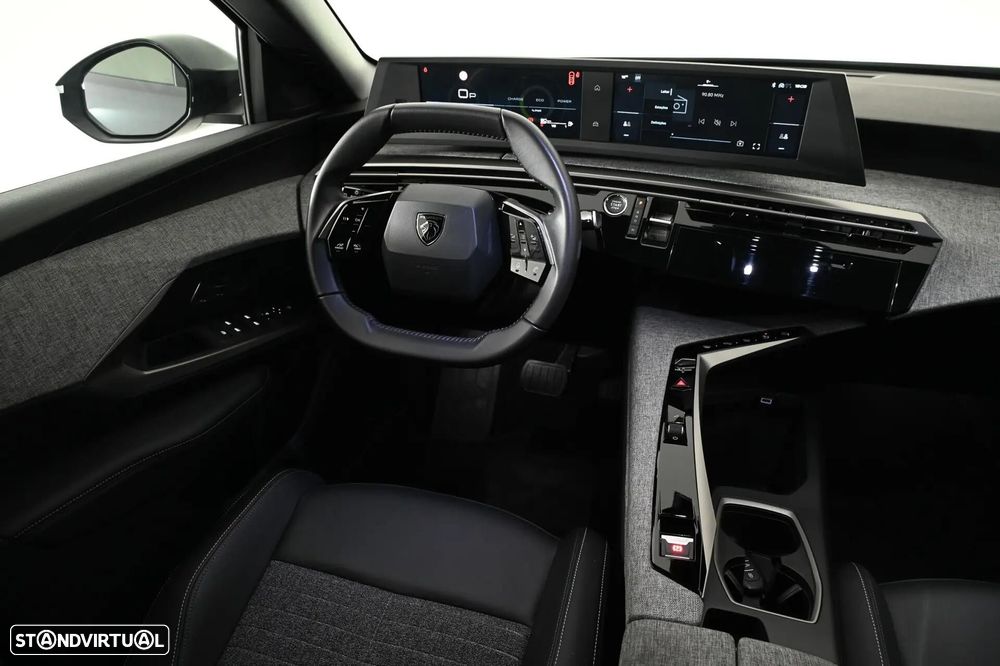 Peugeot 5008 1.2 Hybrid Allure Pack e-DCS6 - 13