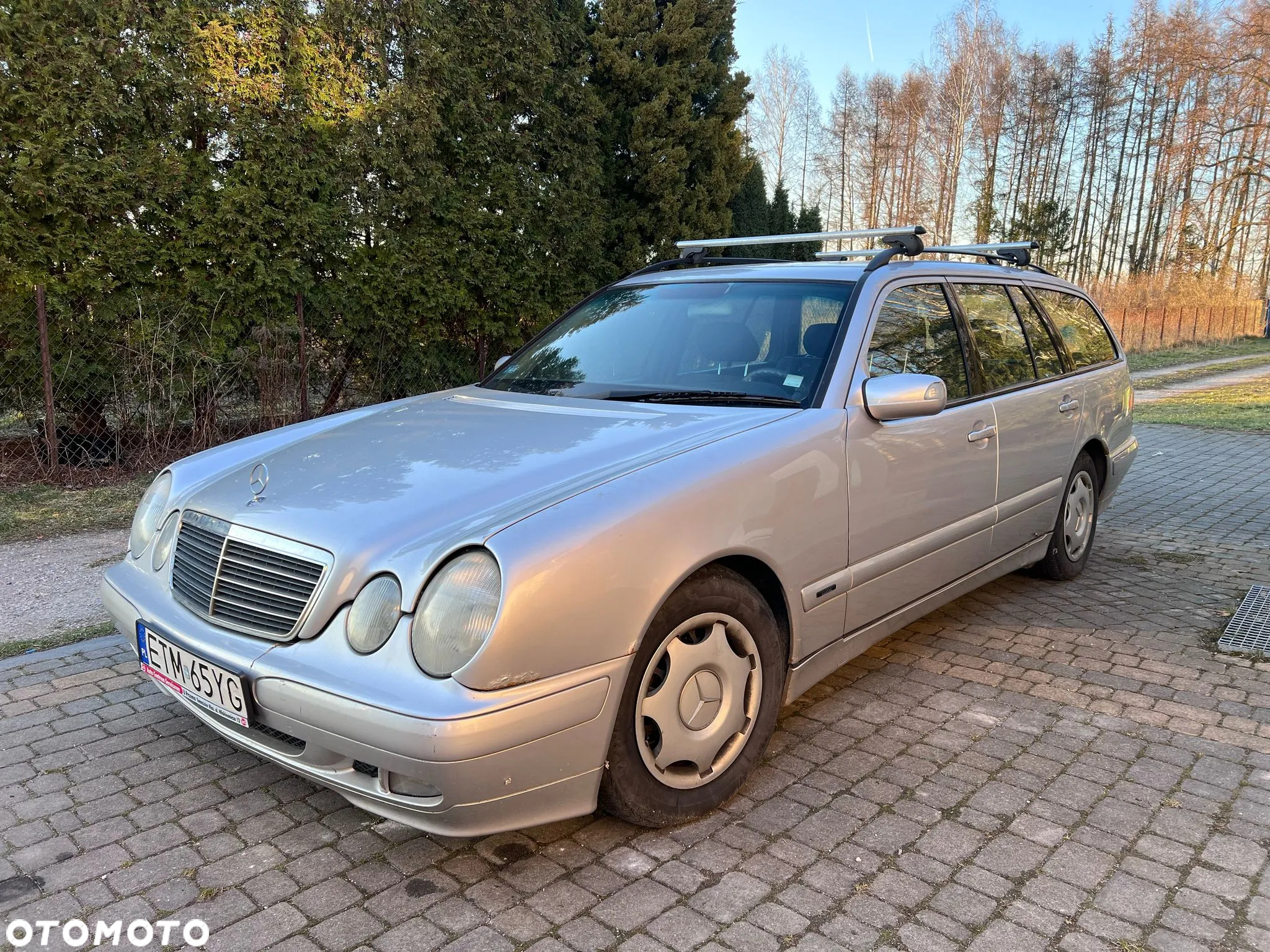 Mercedes-Benz Klasa E - 12