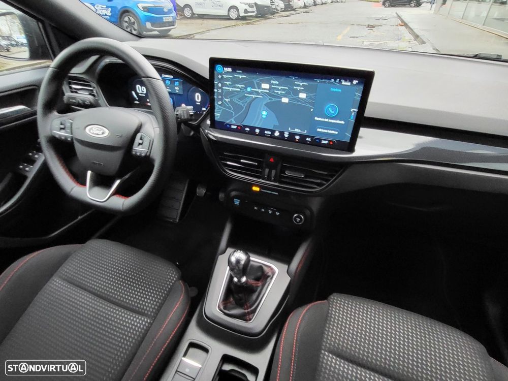 Ford Focus 1.0 EcoBoost MHEV ST-Line X - 9