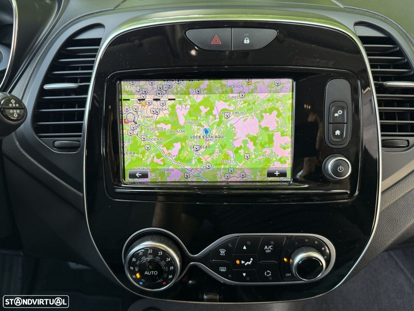Renault Captur 1.5 dCi Exclusive XMOD EDC - 19