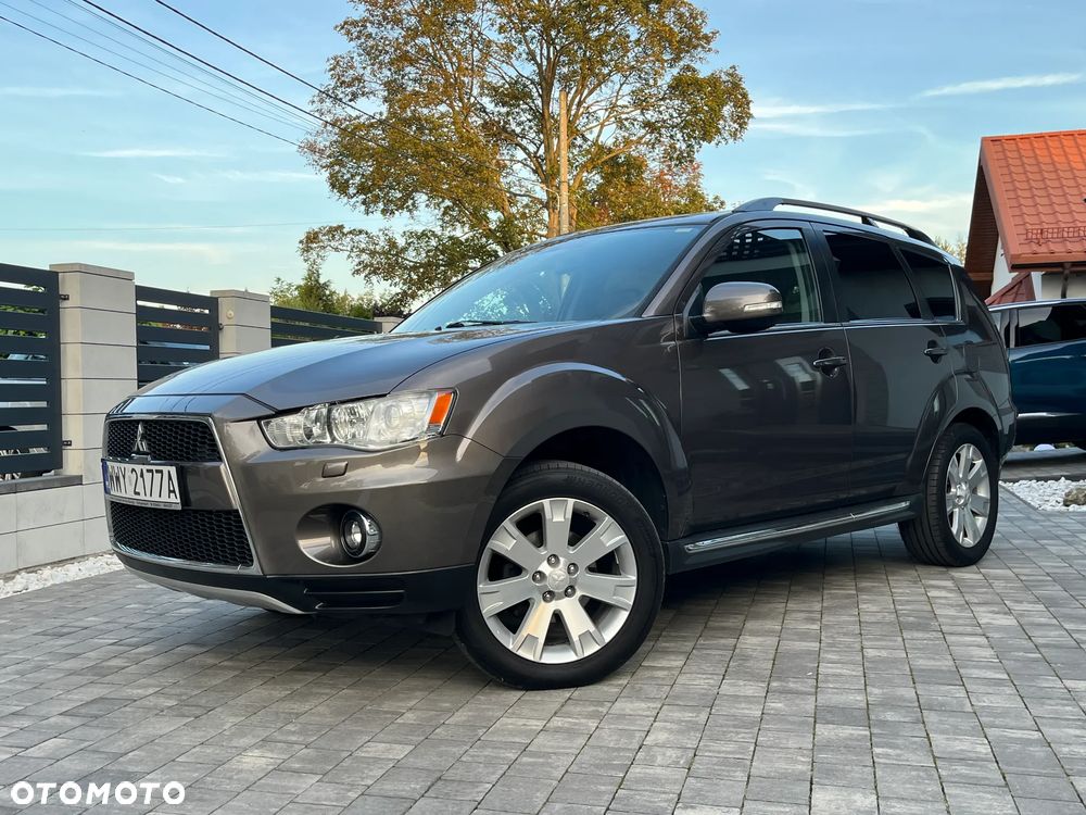 Mitsubishi Outlander 2.0 2WD 35 Jahre - 26