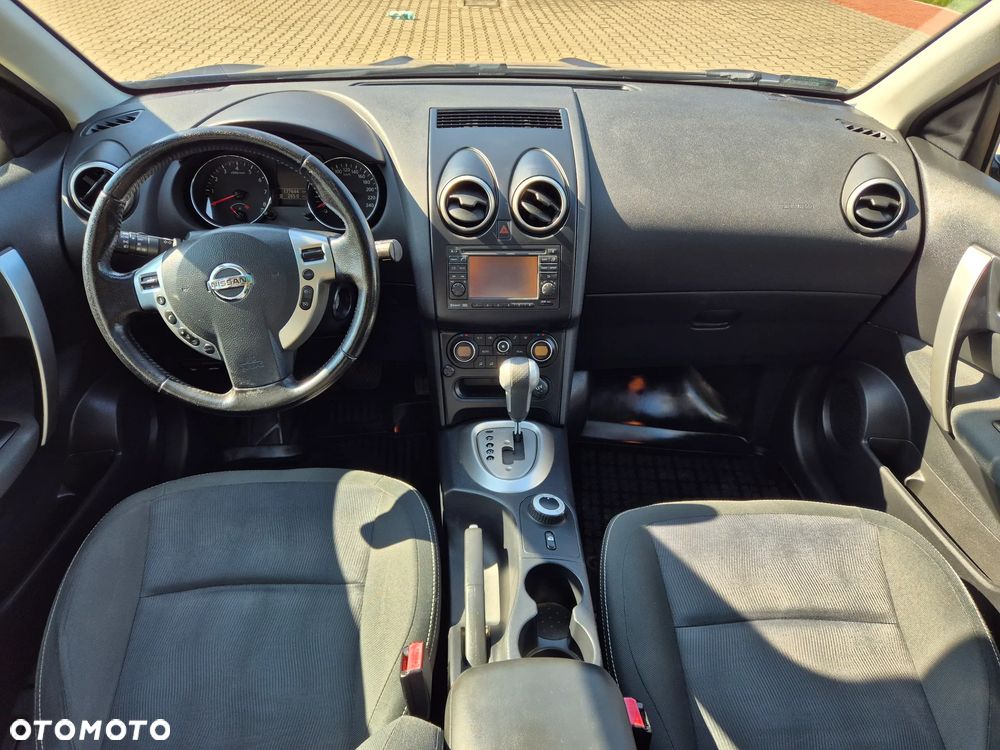 Nissan Qashqai 2.0 4 x 4 CVT 360 - 12