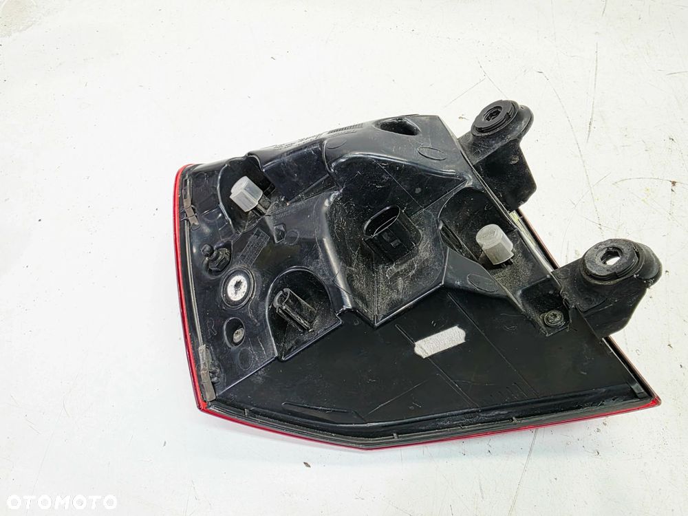 LAMPA PRAWY TYŁ W BŁOTNIK AUDI A6 C7 LIFT 4G9945096F MATRIX - 9