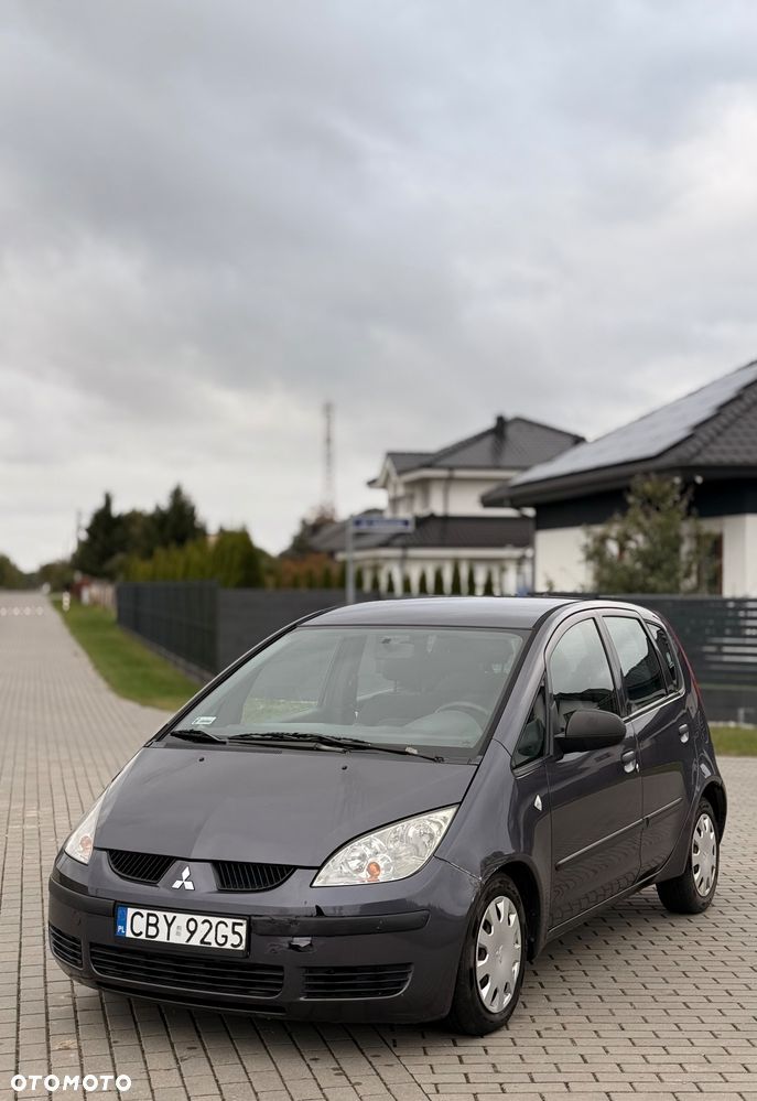 Mitsubishi Colt - 3
