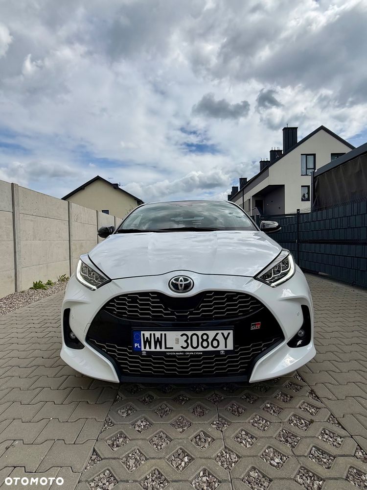 Toyota Yaris - 6