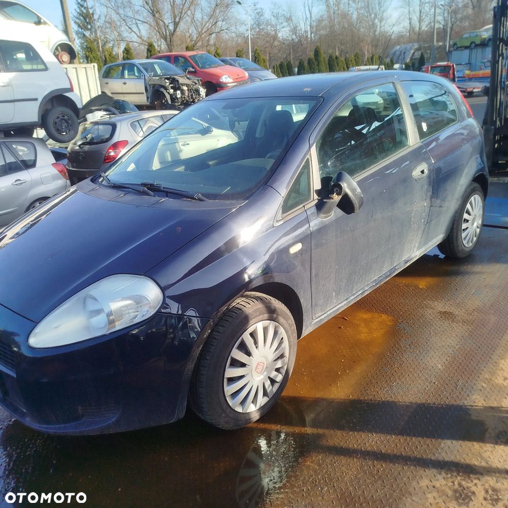 Fiat Grande Punto  na części . - 2