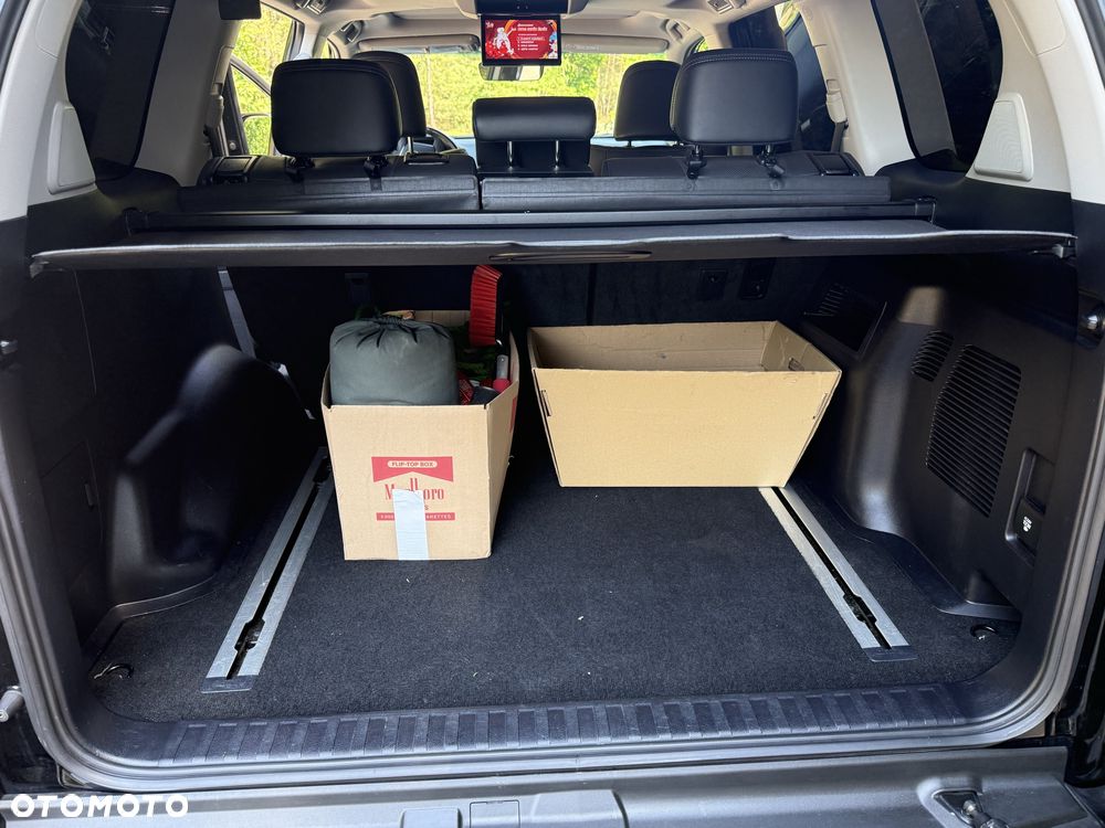 Toyota Land Cruiser - 6