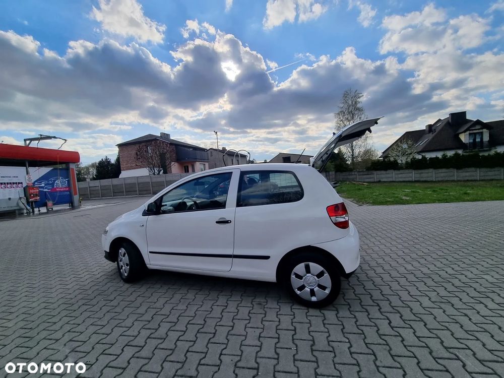 Volkswagen Fox - 24