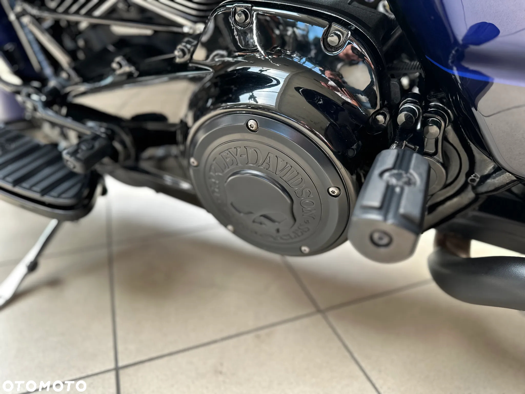 Harley-Davidson Touring Road Glide - 27