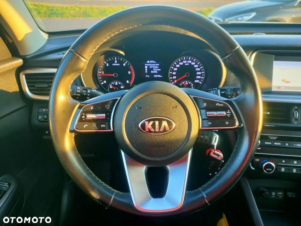 Kia Optima - 20
