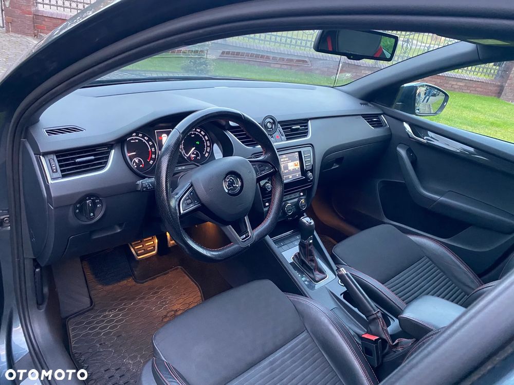 Skoda Octavia 2.0 TDI (Green tec) DSG RS - 19