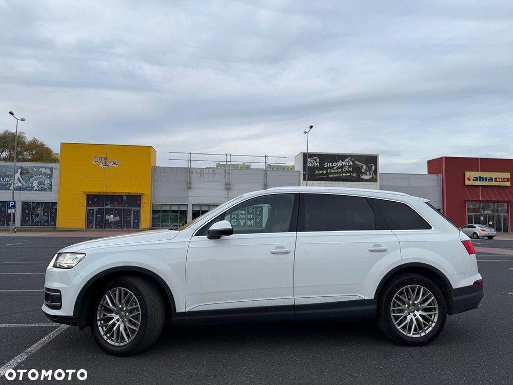 Audi Q7 - 10