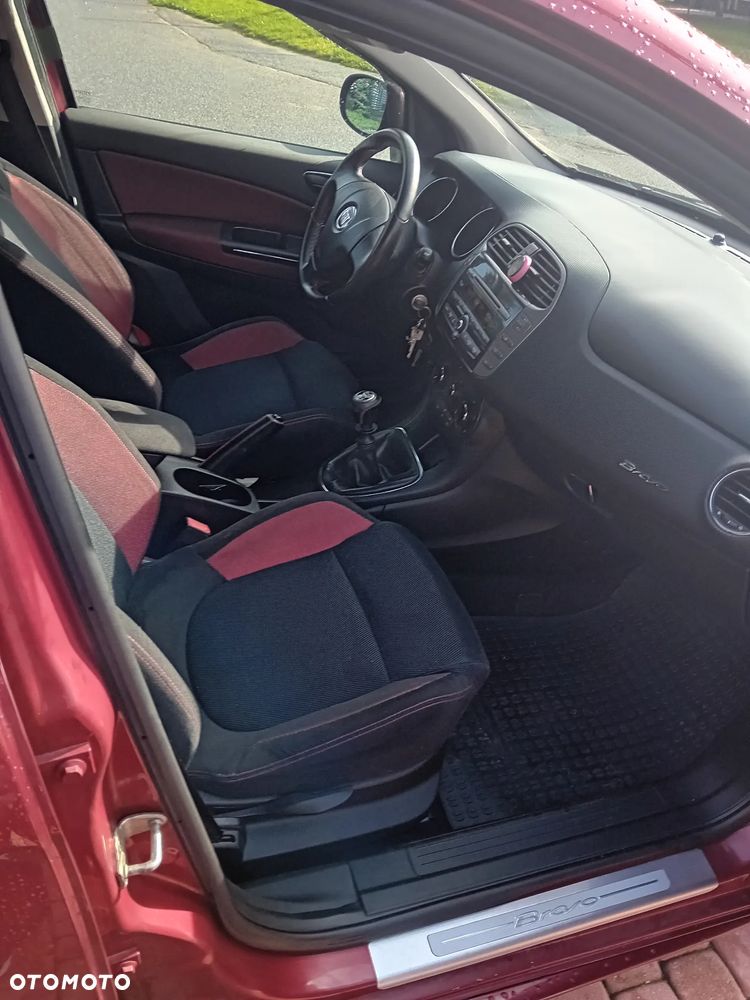 Fiat Bravo 1.4 T-Jet 16V Dynamic - 18