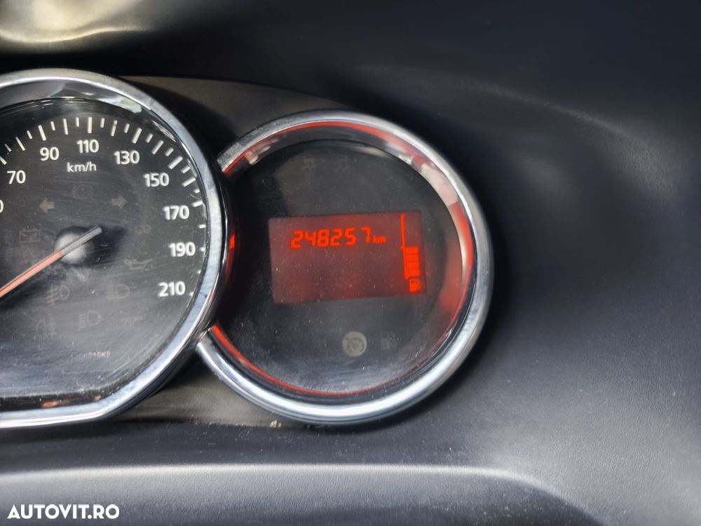 Dacia Logan 1.5 90CP Laureate - 9