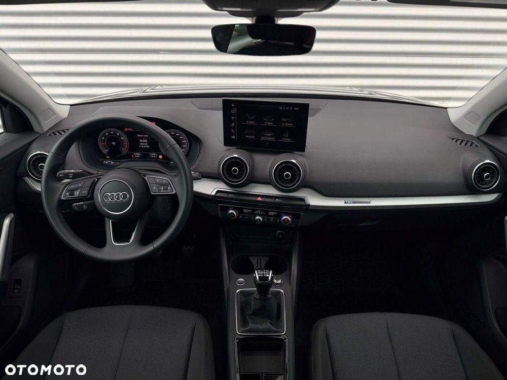Audi Q2 30 TFSI - 13