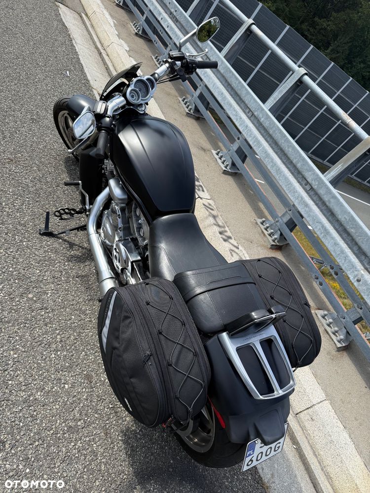 Harley-Davidson V-Rod Muscle - 12