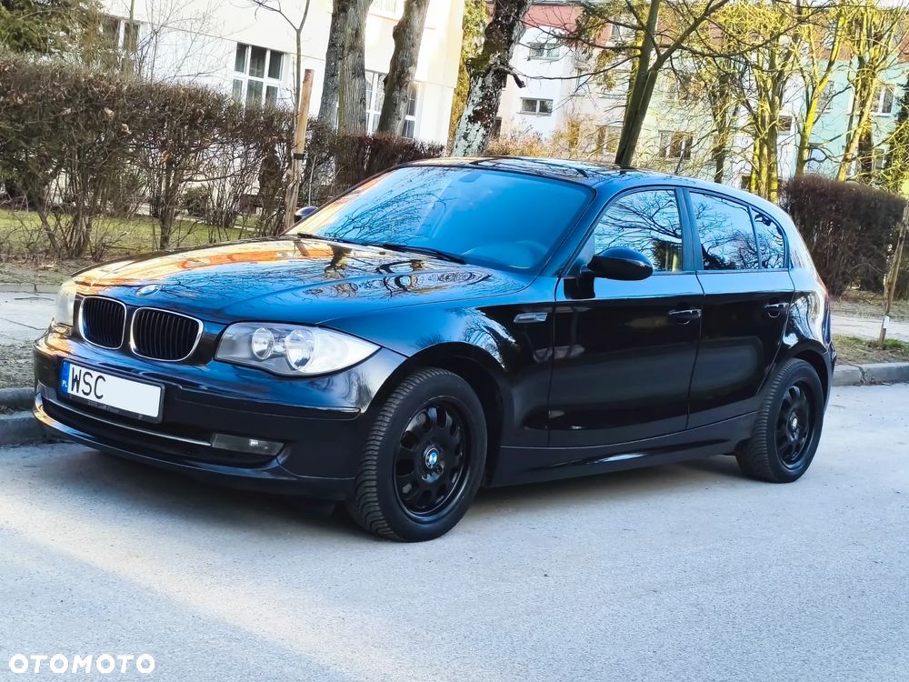 BMW Seria 1 - 23