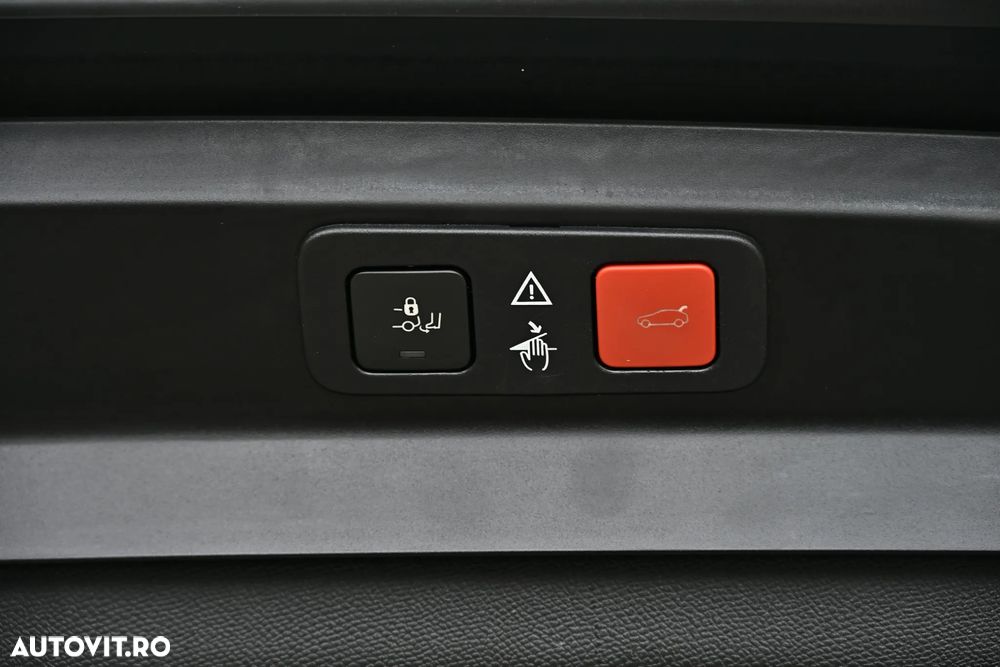 Peugeot 5008 1.5L BlueHDI EAT8 S&S GT - 24