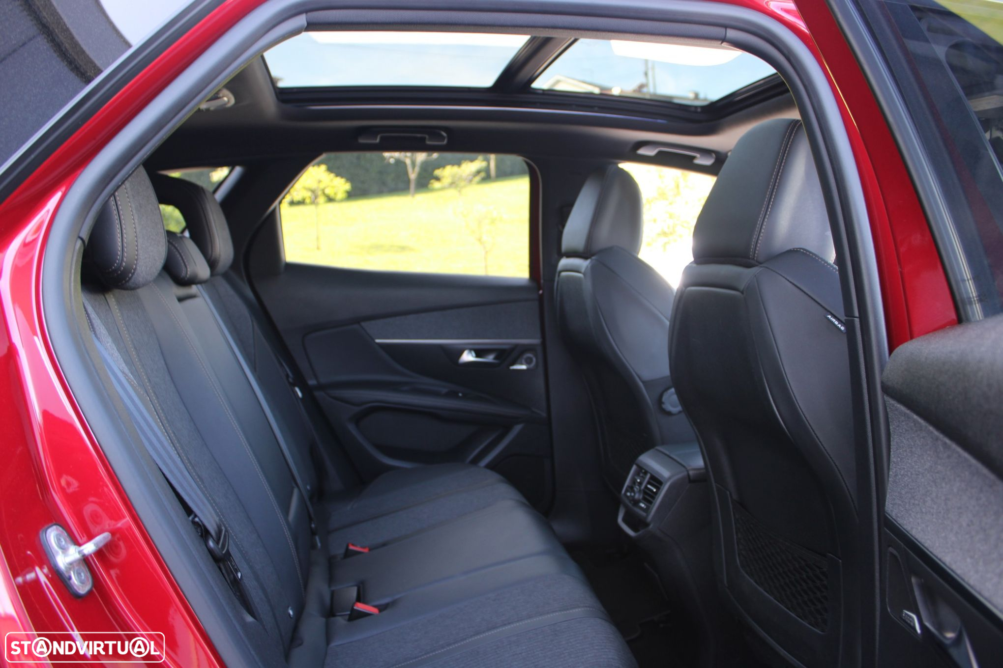 Peugeot 3008 1.2 PureTech GT Line EAT8 - 31
