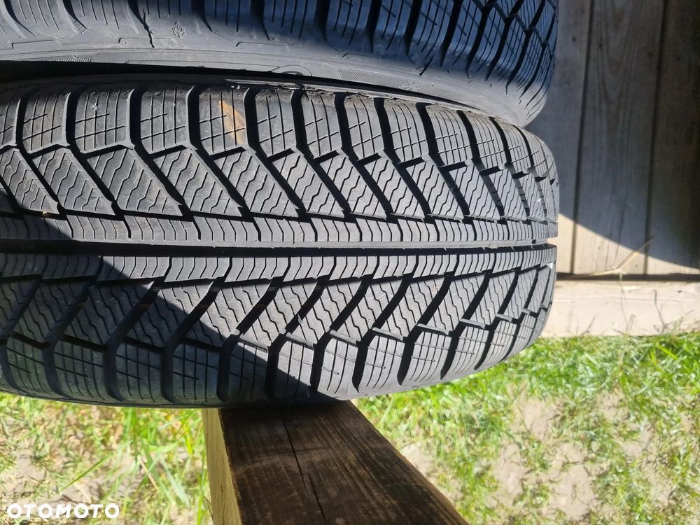 Opony Point-S Winter S 205/55R16 91H 2023r, 4x8mm super stan - 2