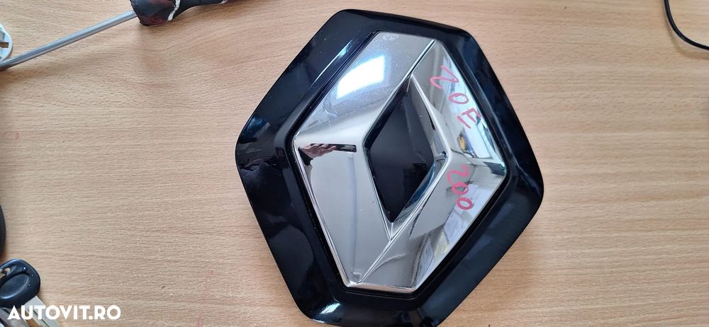 EMBLEMA FATA RENAULT ZOE 2012-2020 - 3