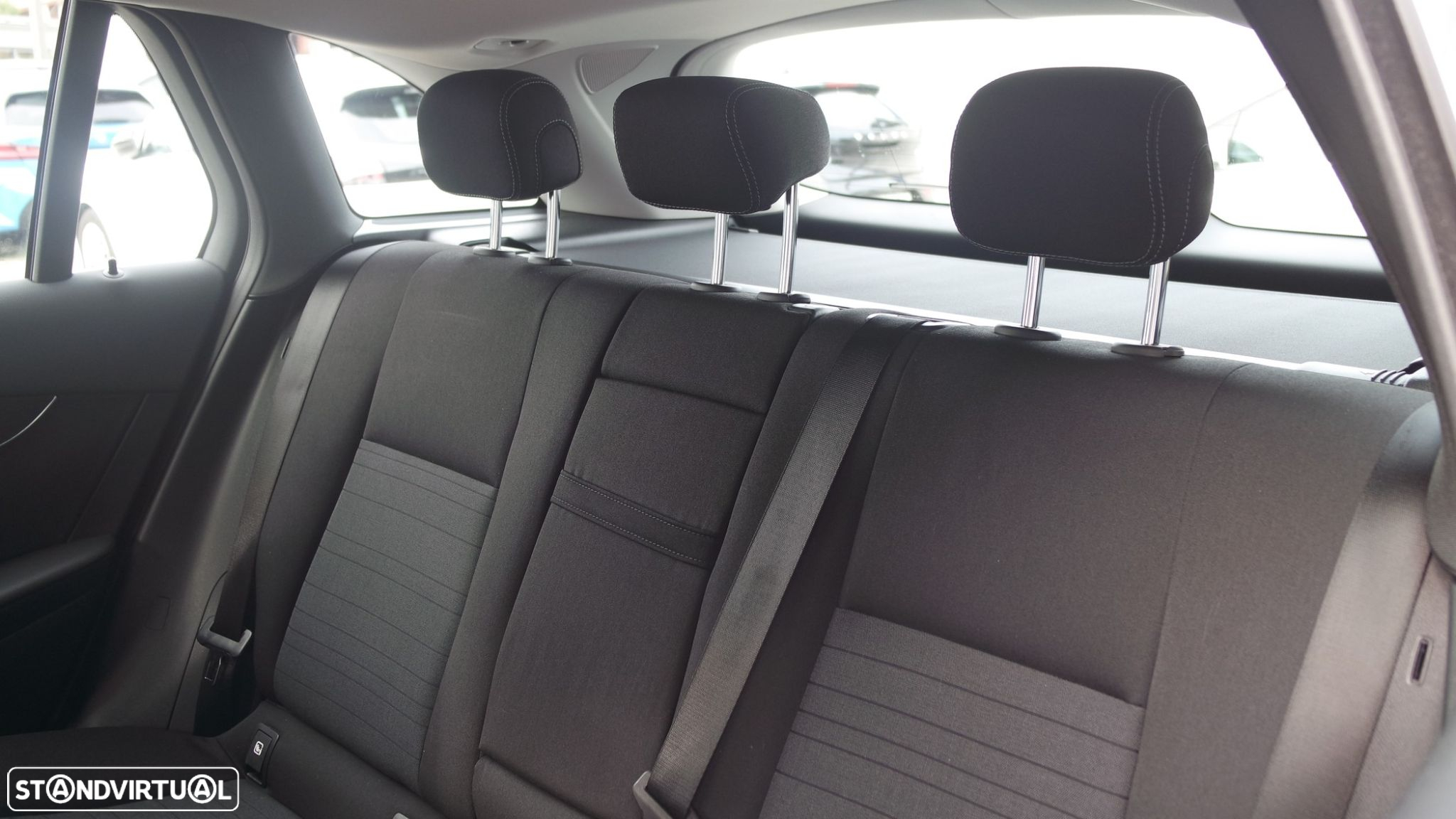 Mercedes-Benz GLC 300 - 13