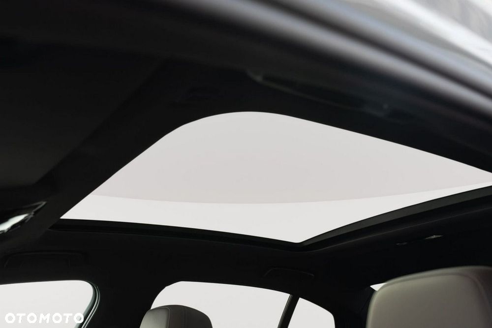 BMW Seria 5 520d mHEV M Sport - 32