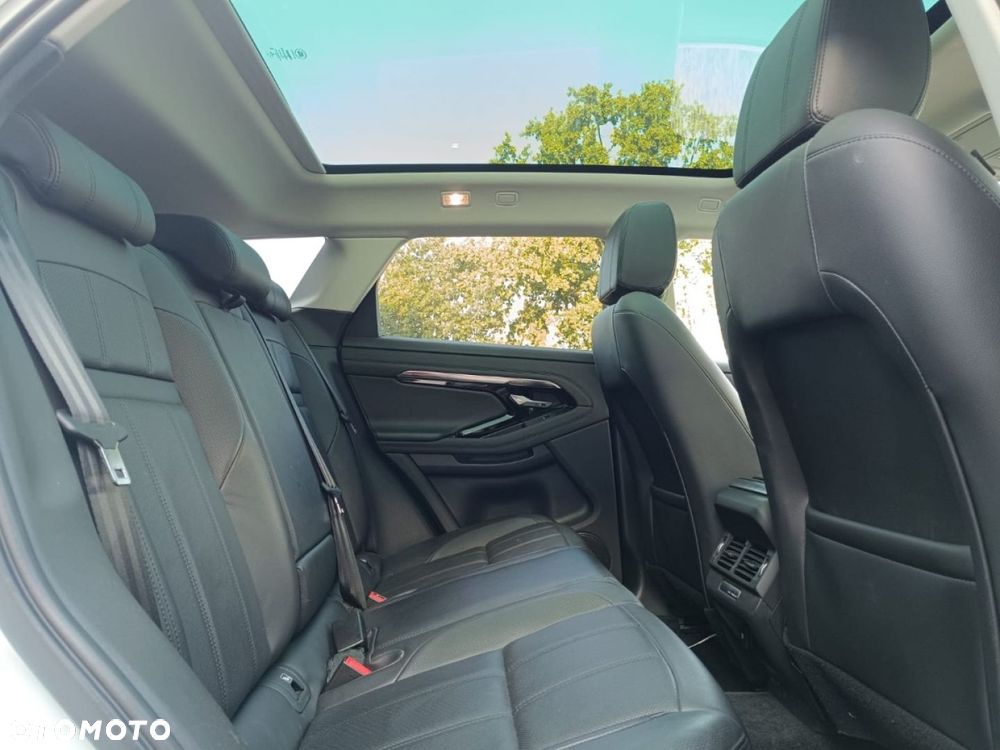 Land Rover Range Rover Evoque - 36