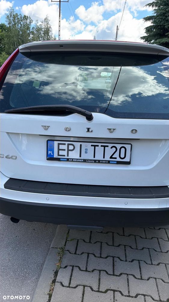 Volvo XC 60 D4 Momentum - 5