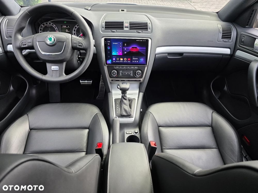 Skoda Octavia 2.0 TDI DPF RS DSG - 16