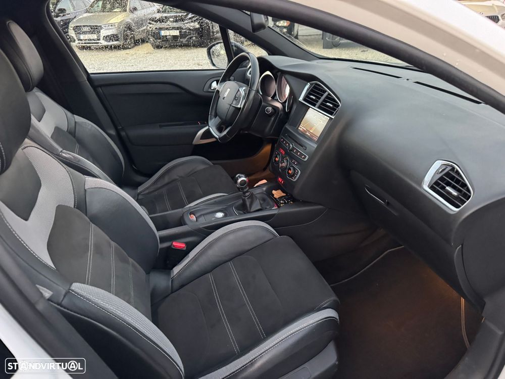 DS DS4 Crossback 1.6 BlueHDi So Chic J18 - 10