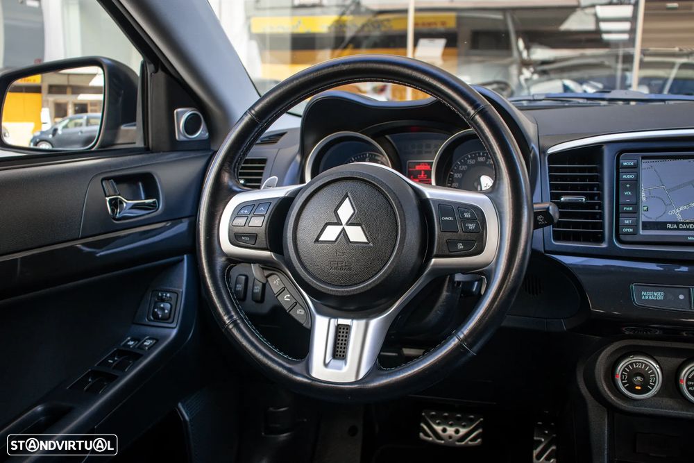 Mitsubishi Lancer - 11