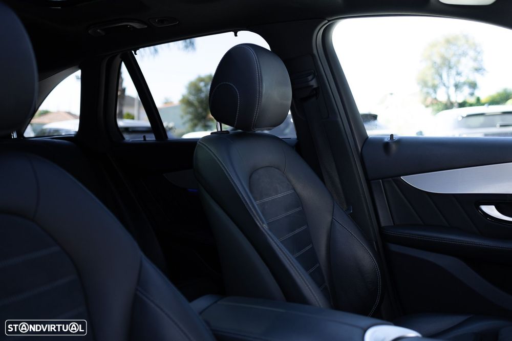 Mercedes-Benz GLC 300 de 4Matic - 45