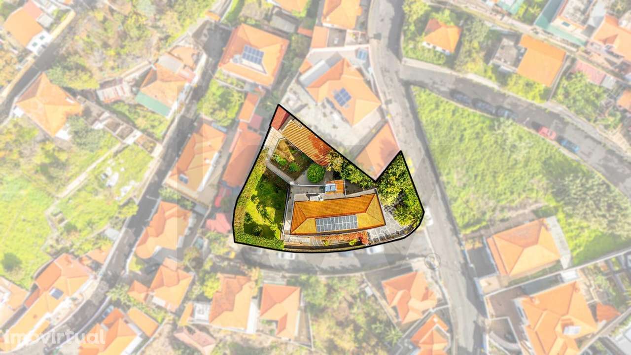 Moradia T4 Pedra Sina com Vista Panorâmica sobre o Funchal e o Mar |92 - Grande imagem: 4/11