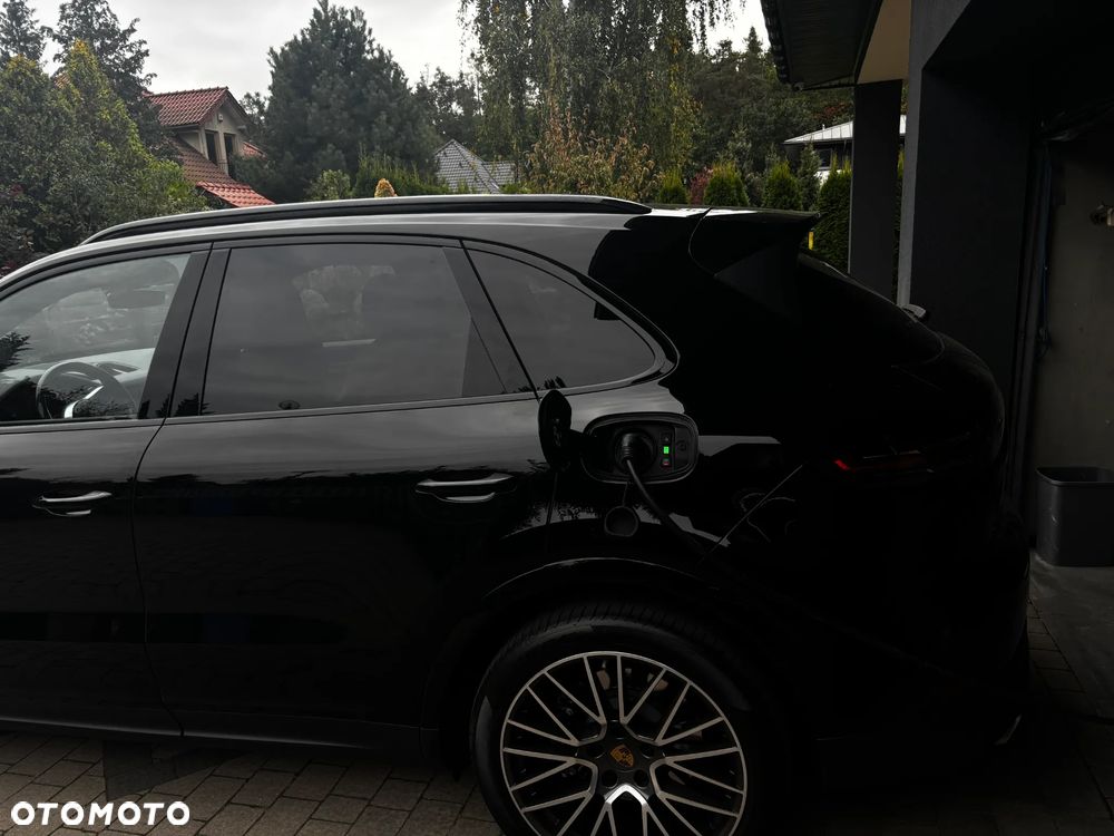 Porsche Cayenne - 15