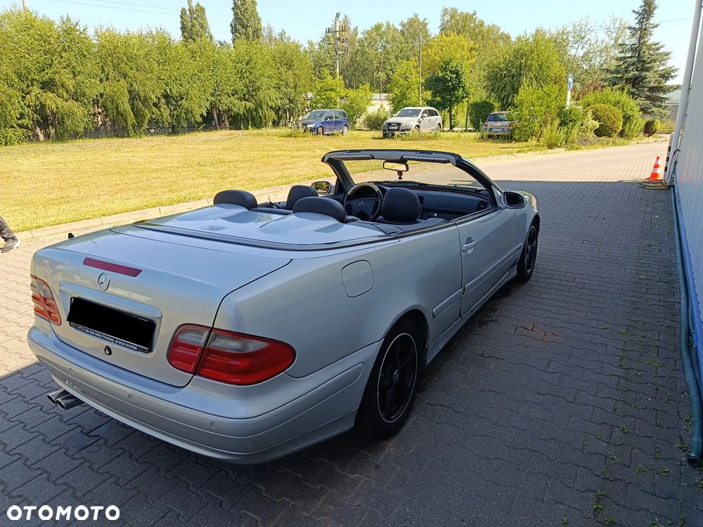Mercedes-Benz CLK 320 Elegance - 4