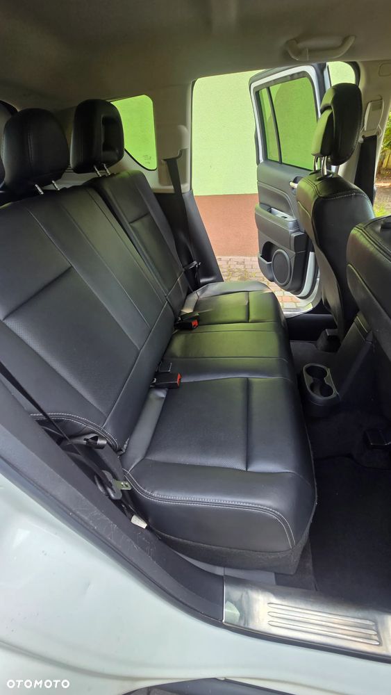 Jeep Compass - 14