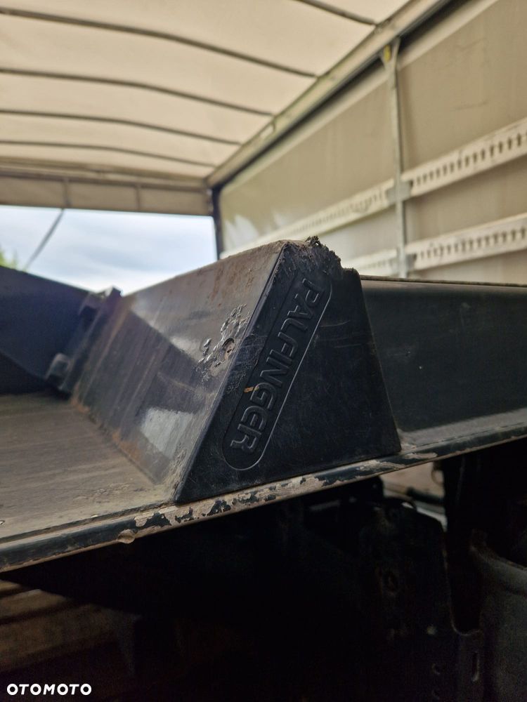 Kontener Zabudowa IVECO Plandeka Winda 6.16x2.47x2.56 - 8