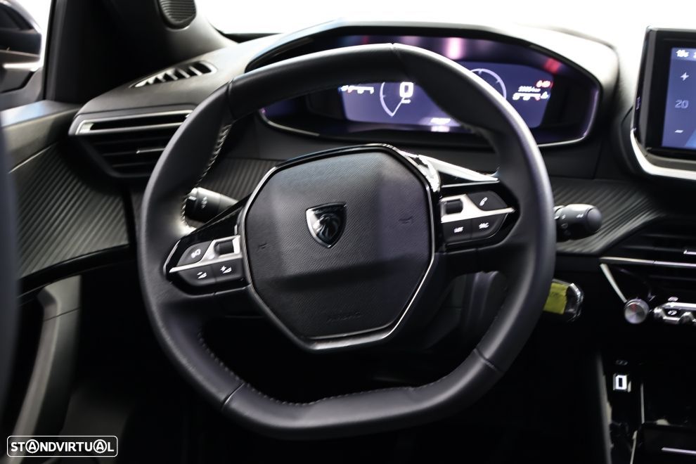 Peugeot 2008 1.2 PureTech Allure - 14