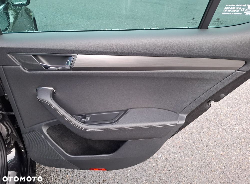 Skoda Superb 1.5 TSI ACT Style - 36