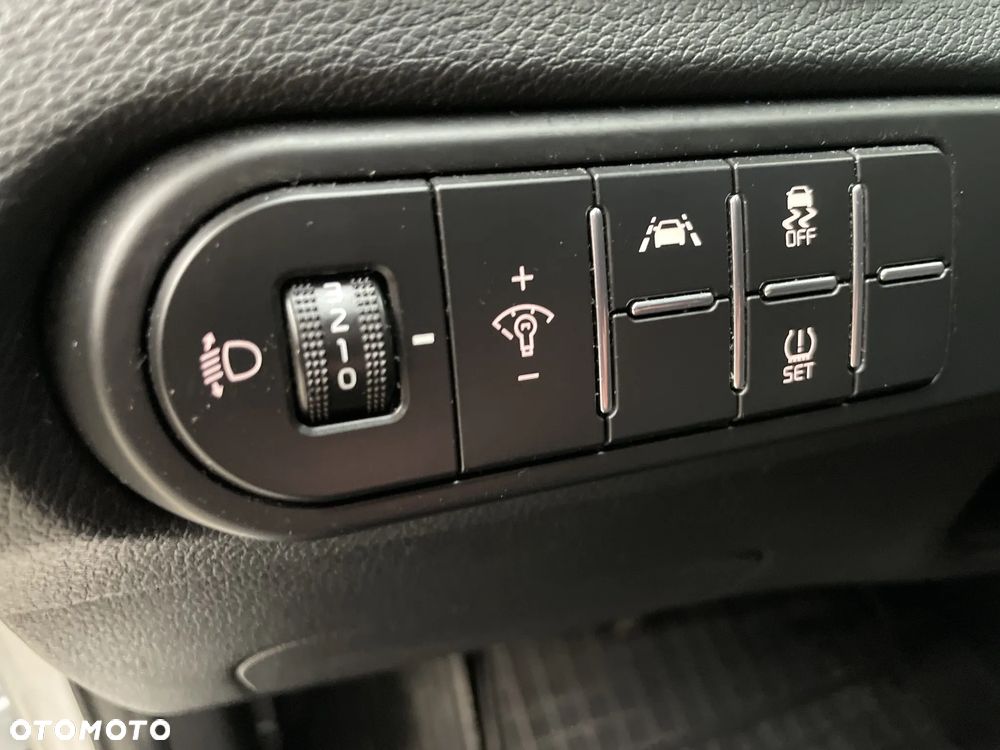 Kia Ceed 1.0 T-GDI M - 12