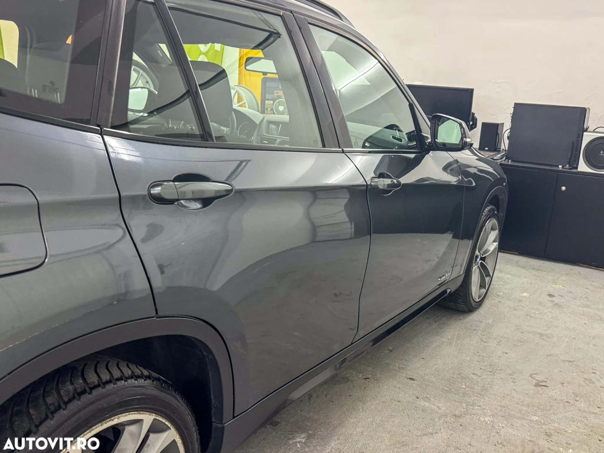 BMW X1 sDrive18d Sport Line - 12