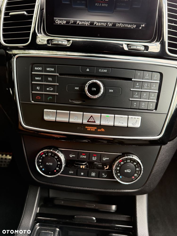 Mercedes-Benz GLE 350 d 4Matic 9G-TRONIC AMG Line - 13